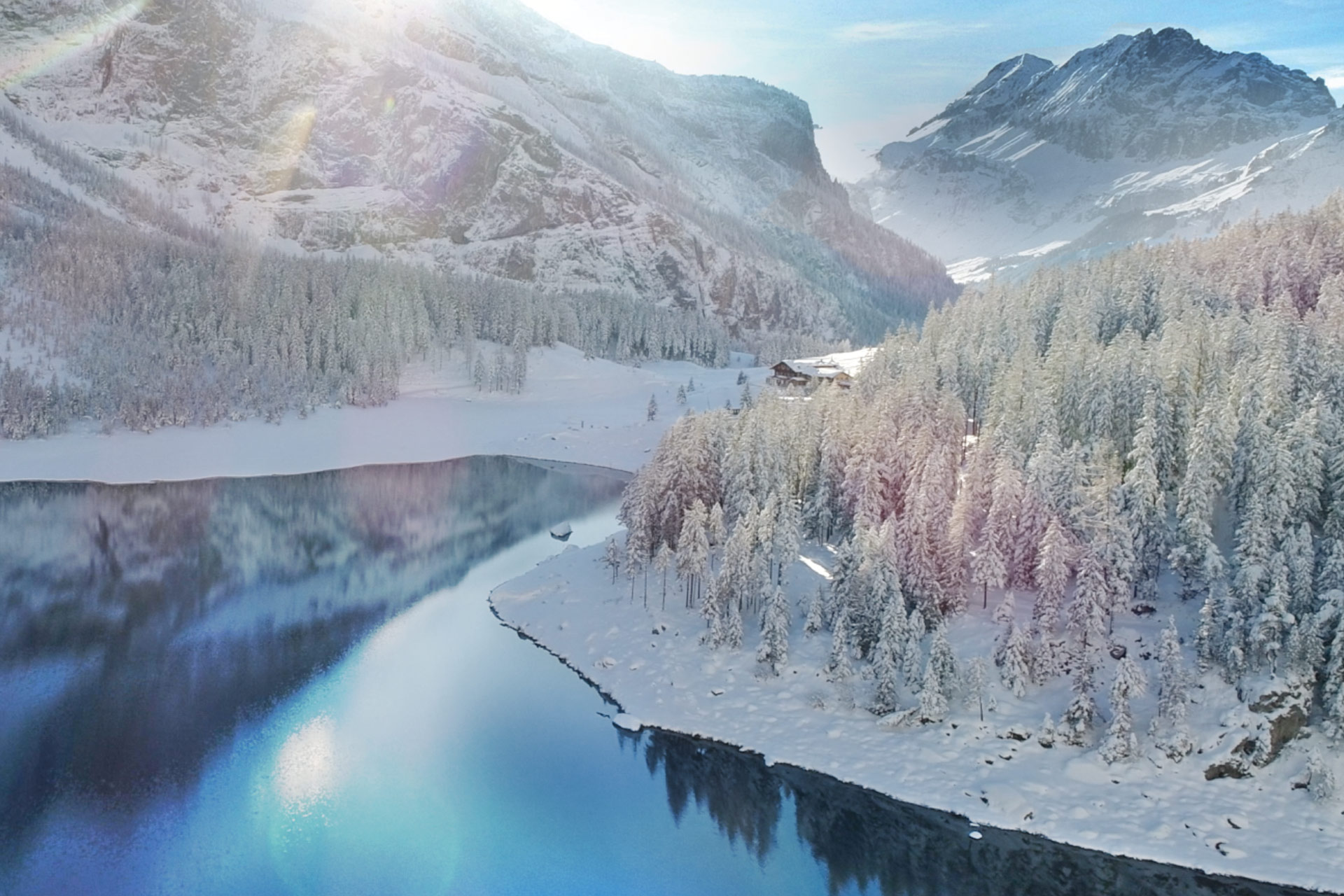 Kandersteg_Winterwander_Pass_MagicBlue